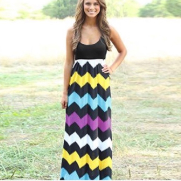 Boutique Dresses & Skirts - Chevron Color Block Print Boho Maxi Dress